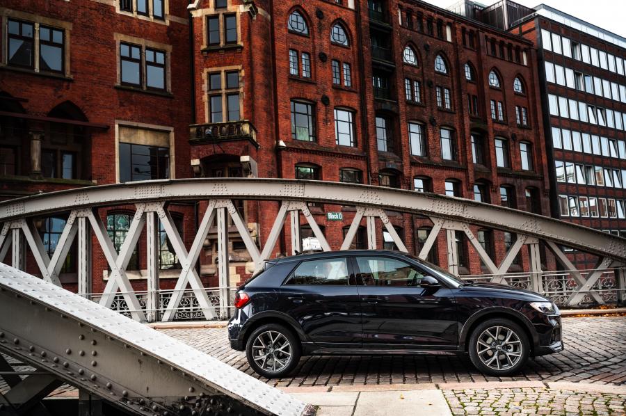  Audi A1 citycarver 2019 года  (WW) (фото 20 из 20)